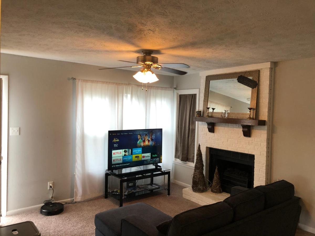 Cozy Cottage Feel, 5 Mins From Ft. Bragg Fayetteville Exterior foto
